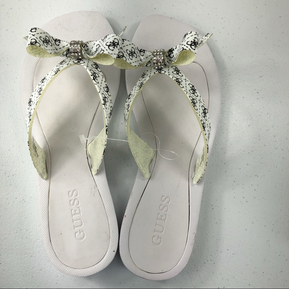 New Guess white slippers size 35 (#30) - Picture 5 of 8